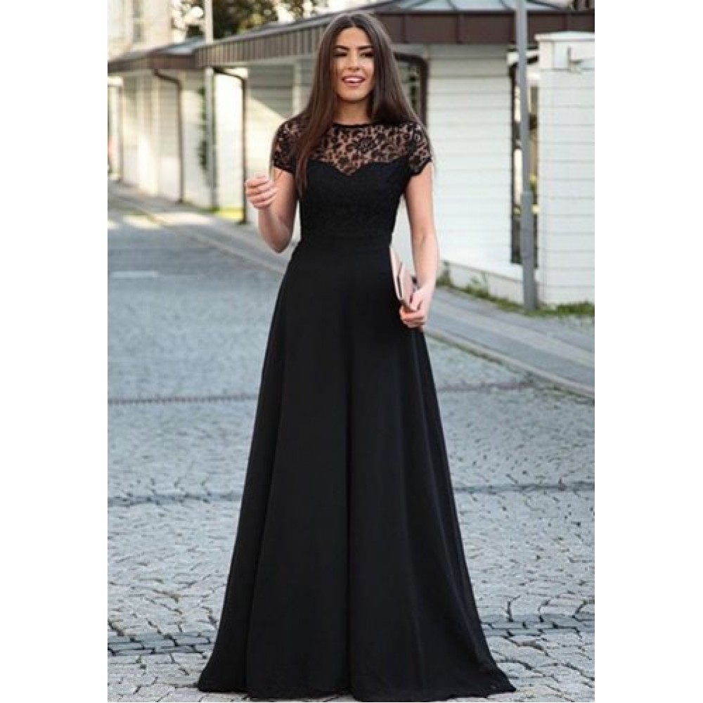 Uzun dantelli Siyah elbise
